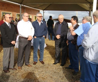 Hospital Veterinário é inaugurado em Ponta Grossa