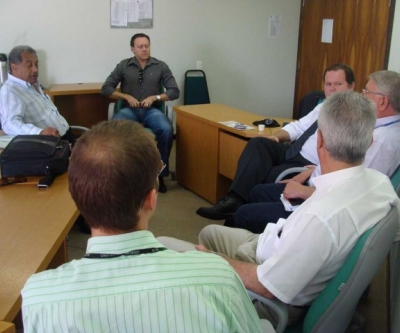 CRMV-PR recebe visita da Biogénesis-Bago