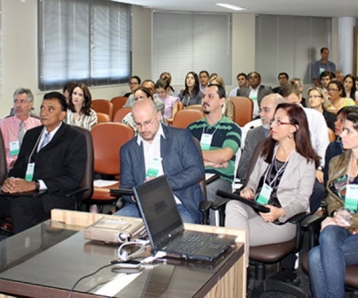 Presidente do CFMV participa da Reunião Administrativa dos CRMVs Região Sul