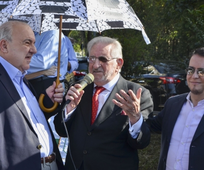 Jardinete inaugurado na capital paranaense eterniza nome da Professora Clotilde