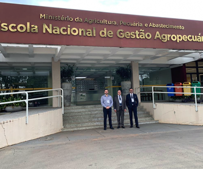 CRMV-PR participa do 1º Fórum Nacional de Medicina Veterinária Legal em Brasília