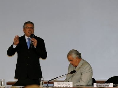 Casos de dengue podem chegar a 600 mil e alcançar 2010, diz ministro. Foto: Luis Macedo / Câmara dos Deputados