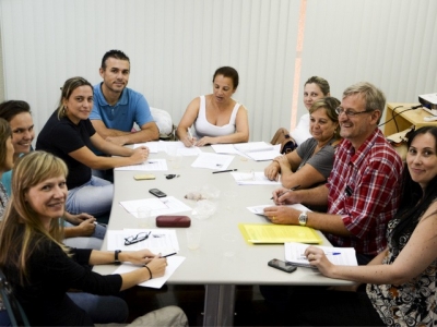 Comissão reunida no CRMV-PR
